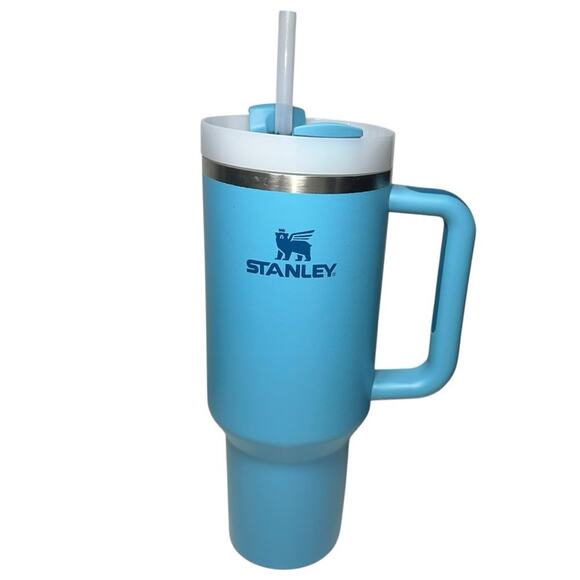 Stanley Blue 40 oz Quencher H2.0 FlowState Tumbler Large Cup - Picture 1 of 6